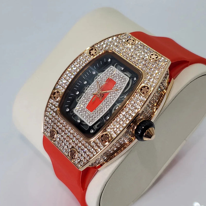 Relógio de diamante de luxo para mulheres Elegante Tonneau Design Original Relógios Moda Ice Out Sport Pulseira de borracha à prova d'água Mille Clock