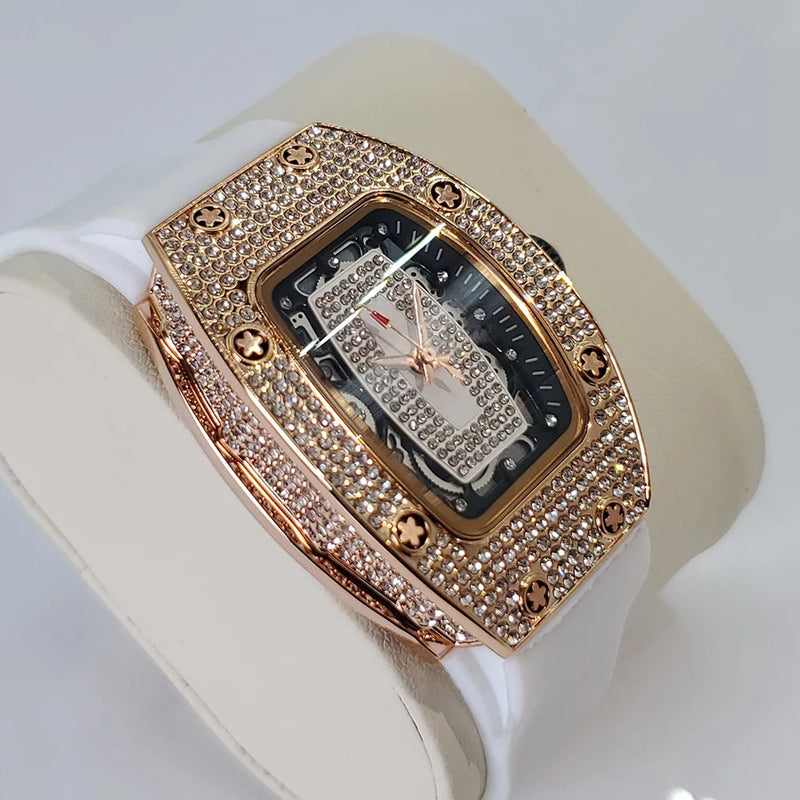 Relógio de diamante de luxo para mulheres Elegante Tonneau Design Original Relógios Moda Ice Out Sport Pulseira de borracha à prova d'água Mille Clock